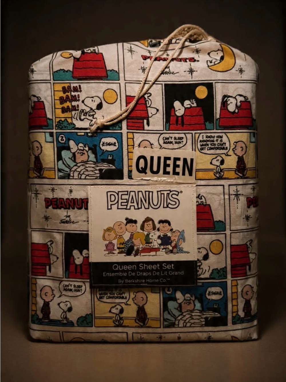 Peanuts Queen Sheet Set – White with Red, Yellow, Blue Comic Panels